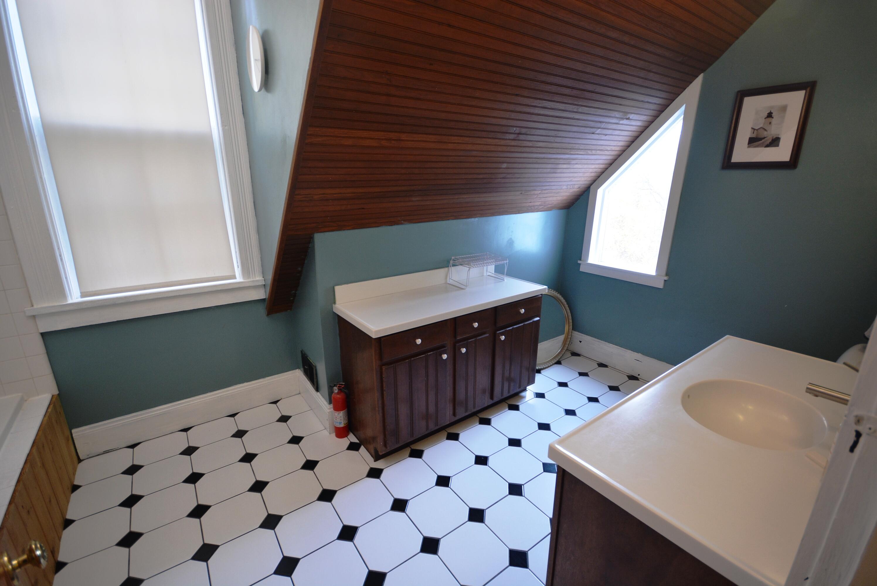 321 Portage Avenue Three Rivers, MI 49093 - Photo 33 of 64 DSC_0118