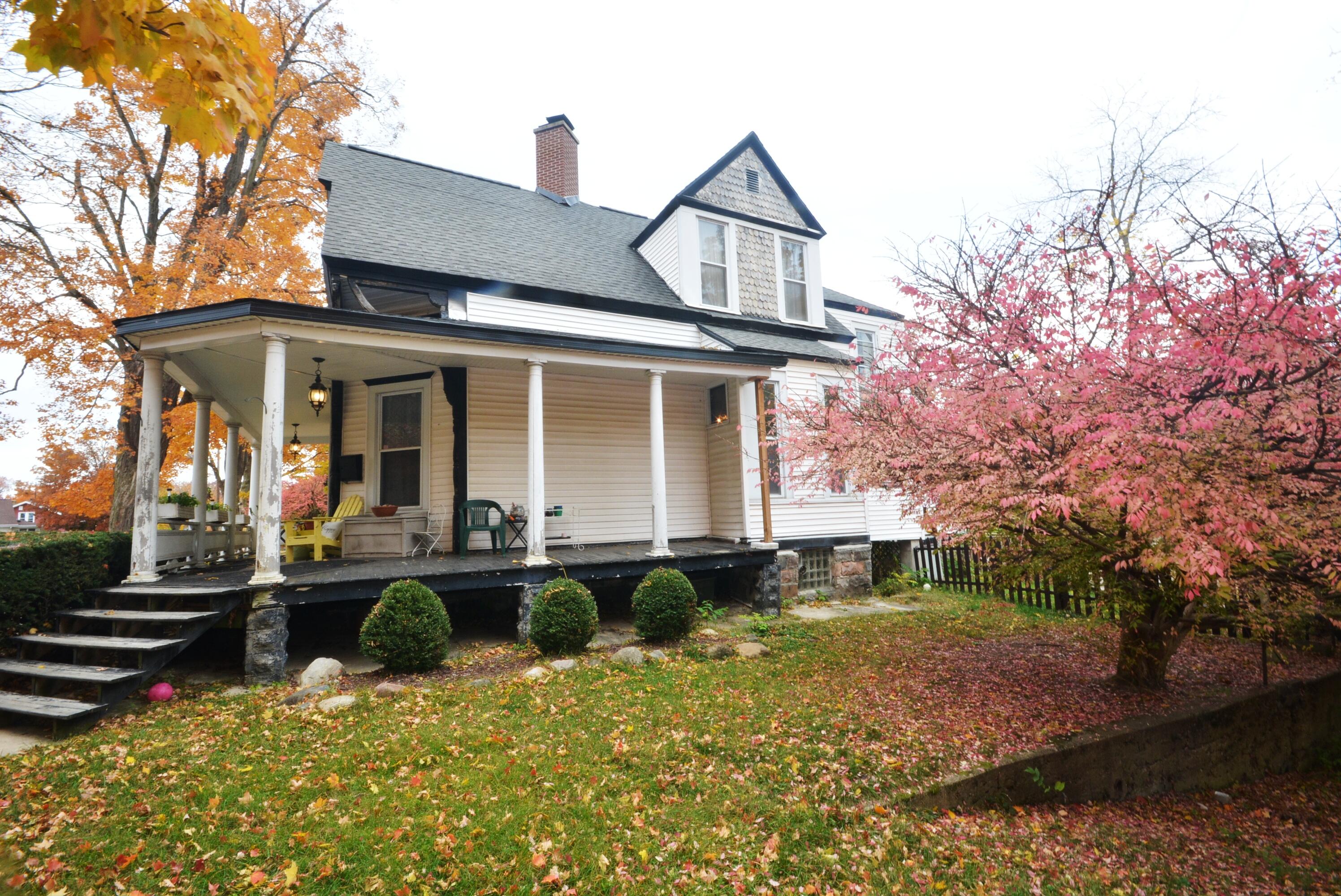 321 Portage Avenue Three Rivers, MI 49093 - Photo 5 of 64 DSC_0132