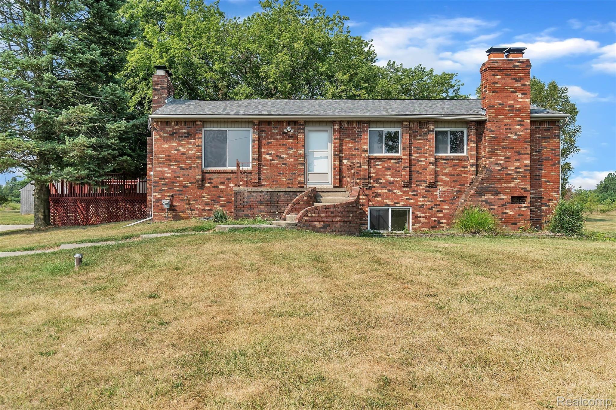 740 John Ward Howell, MI 48855 - Photo 3 of 39 03-740 John Ward-WindowStill-Real-E.jpg