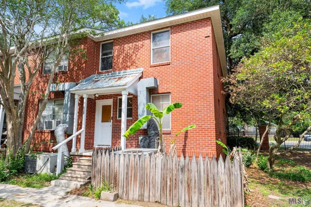 $120,000 | 628 South Acadian Thruway, Unit 628, Baton Rouge, LA 70806