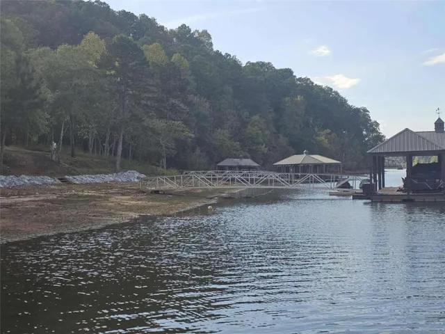 $475,000 | 1272 Edgewater Trail, Toccoa, GA 30577