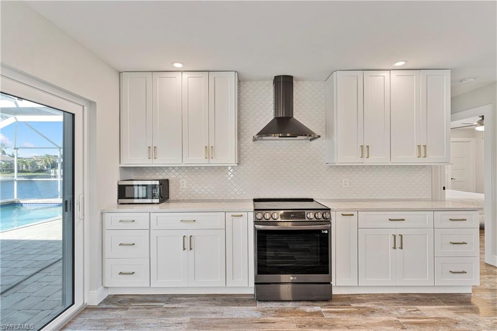 1230 Swan Court Punta Gorda, FL 33950 - Photo 12 of 49