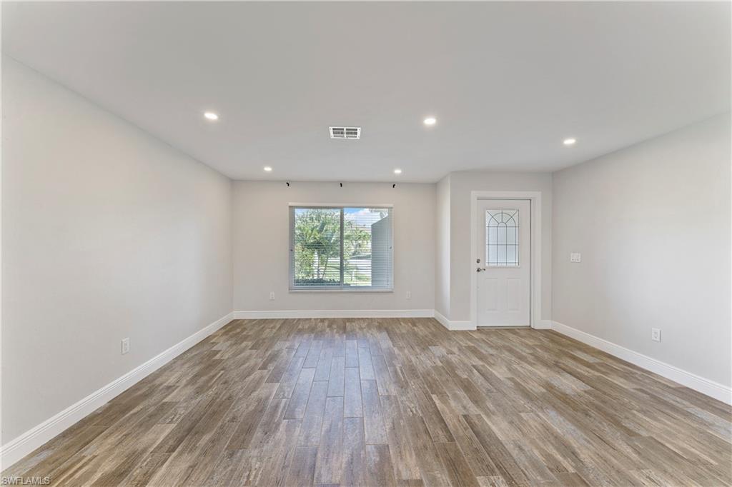 1230 Swan Court Punta Gorda, FL 33950 - Photo 13 of 49