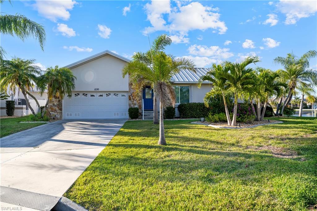 1230 Swan Court Punta Gorda, FL 33950 - Photo 3 of 49