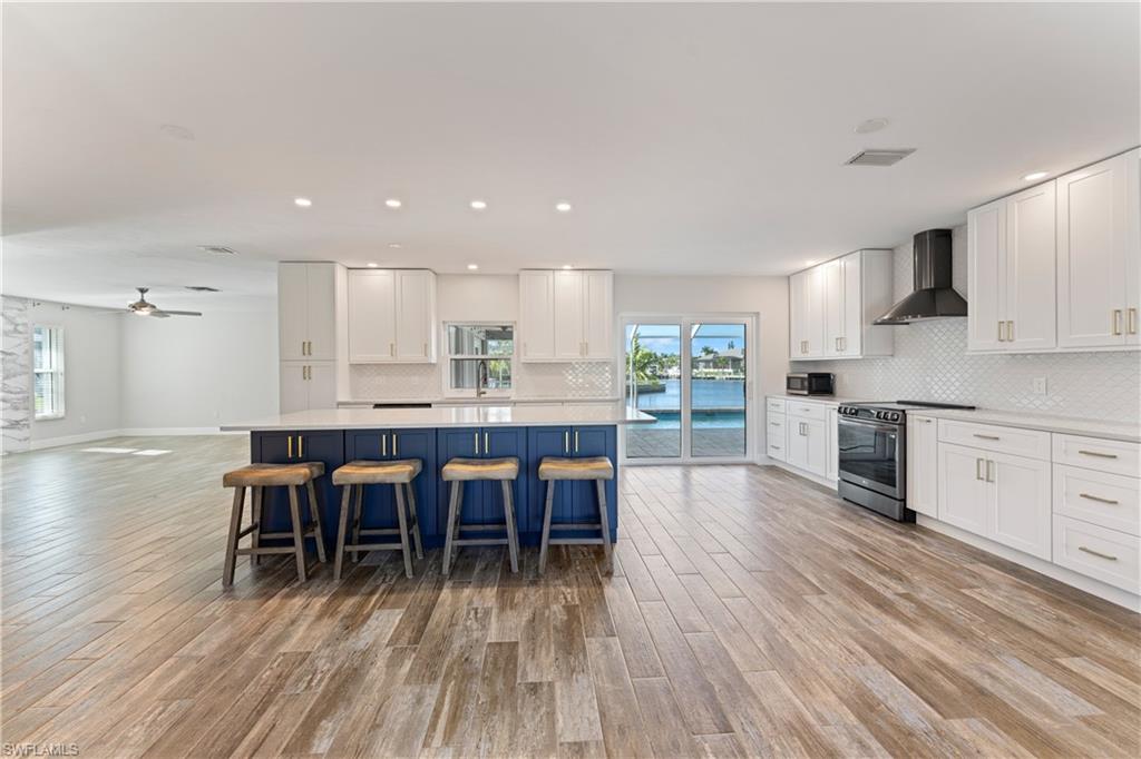 1230 Swan Court Punta Gorda, FL 33950 - Photo 7 of 49