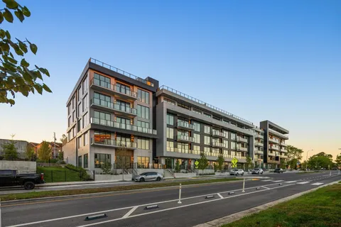 $1,049,000 | 321 31st Avenue North, Unit B7 (2), Nashville, TN 37203