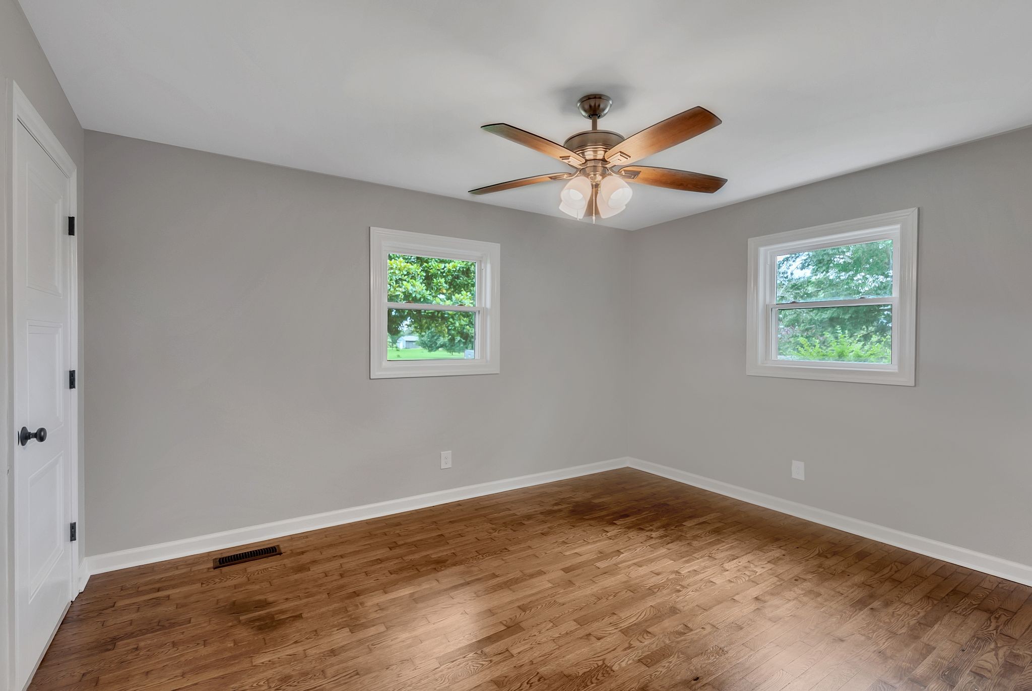 107 Horseshoe Bend Road Leoma, TN 38468 - Photo 26 of 35 a view of empty room with wooden floor