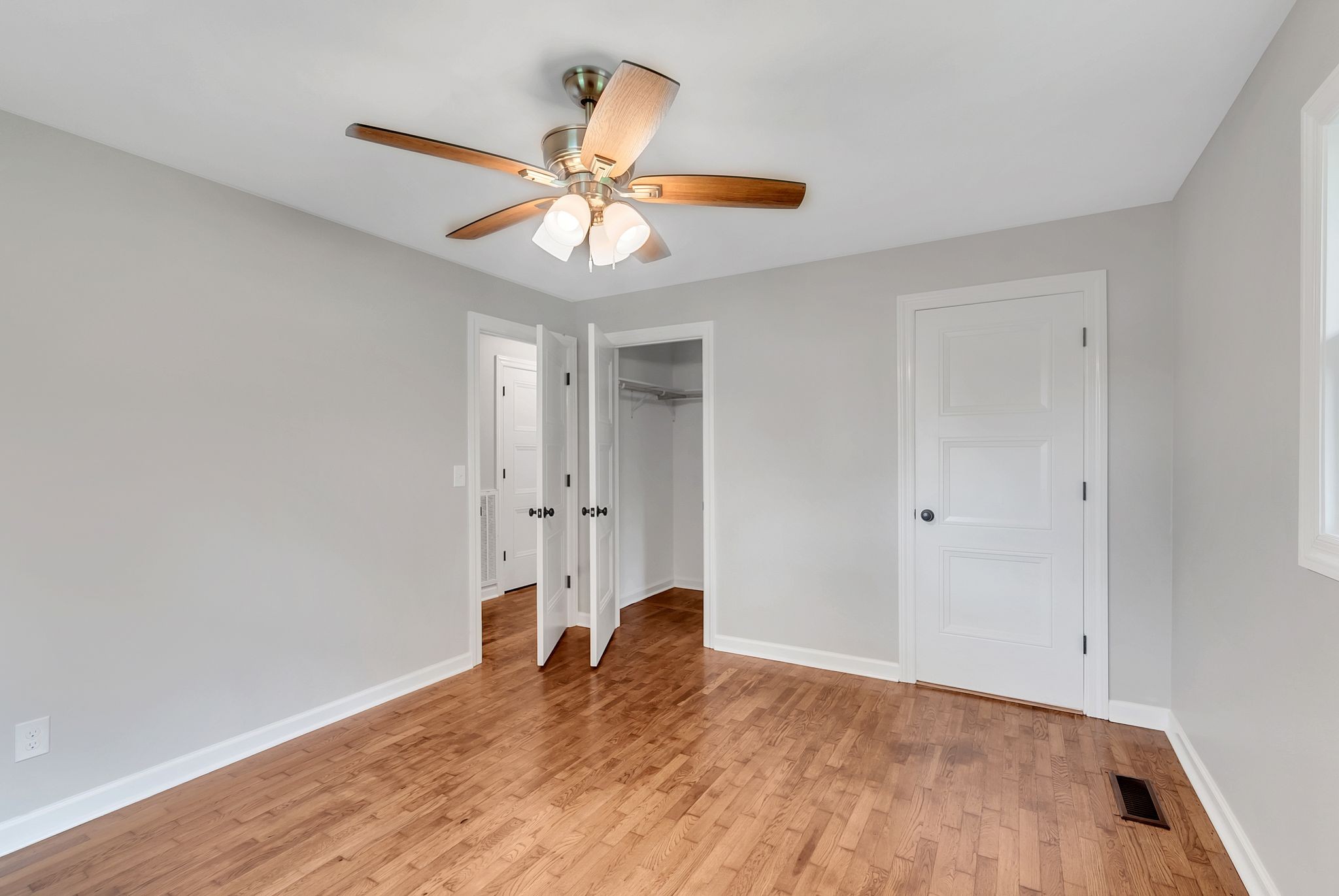 107 Horseshoe Bend Road Leoma, TN 38468 - Photo 27 of 35 a view of empty room with wooden floor