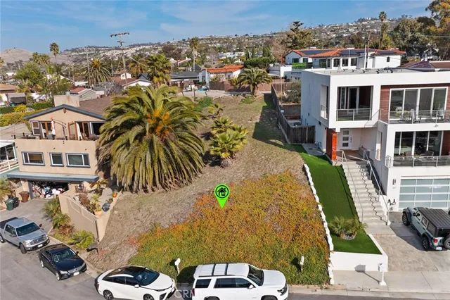 $1,300,000 | 145 Calle Redondel, San Clemente, CA 92672