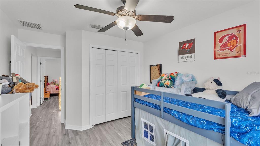 4651 Clubhouse Road Lakeland, FL 33812 - Photo 15 of 32