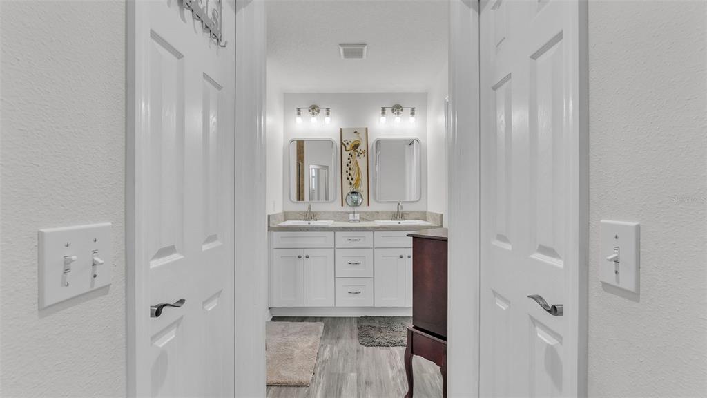 4651 Clubhouse Road Lakeland, FL 33812 - Photo 21 of 32