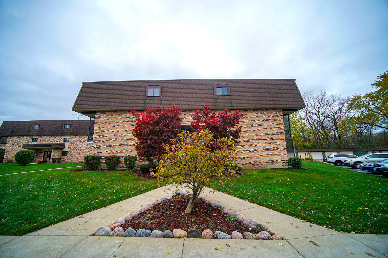 9184 S Road, Unit D Palos Hills, IL 60465 - Photo 1 of 22 Gallery Image 1