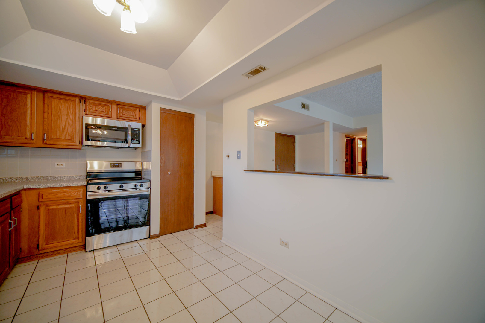 9184 S Road, Unit D Palos Hills, IL 60465 - Photo 14 of 22 Gallery Image 14