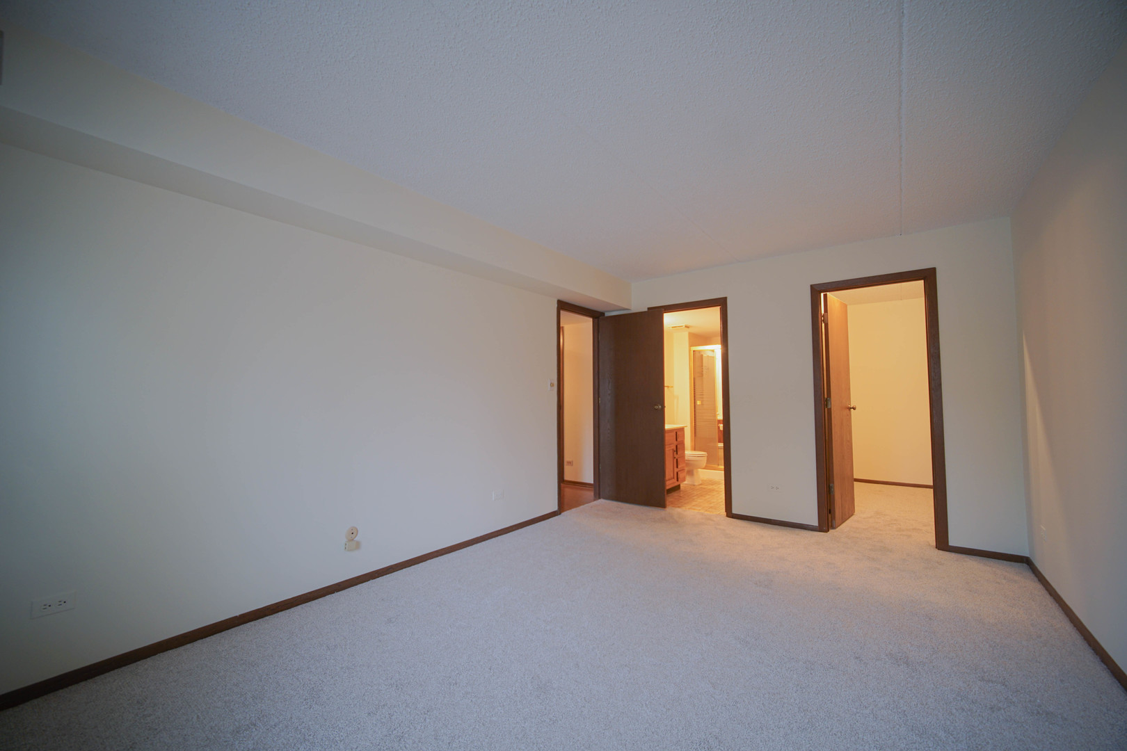 9184 S Road, Unit D Palos Hills, IL 60465 - Photo 18 of 22 Gallery Image 18