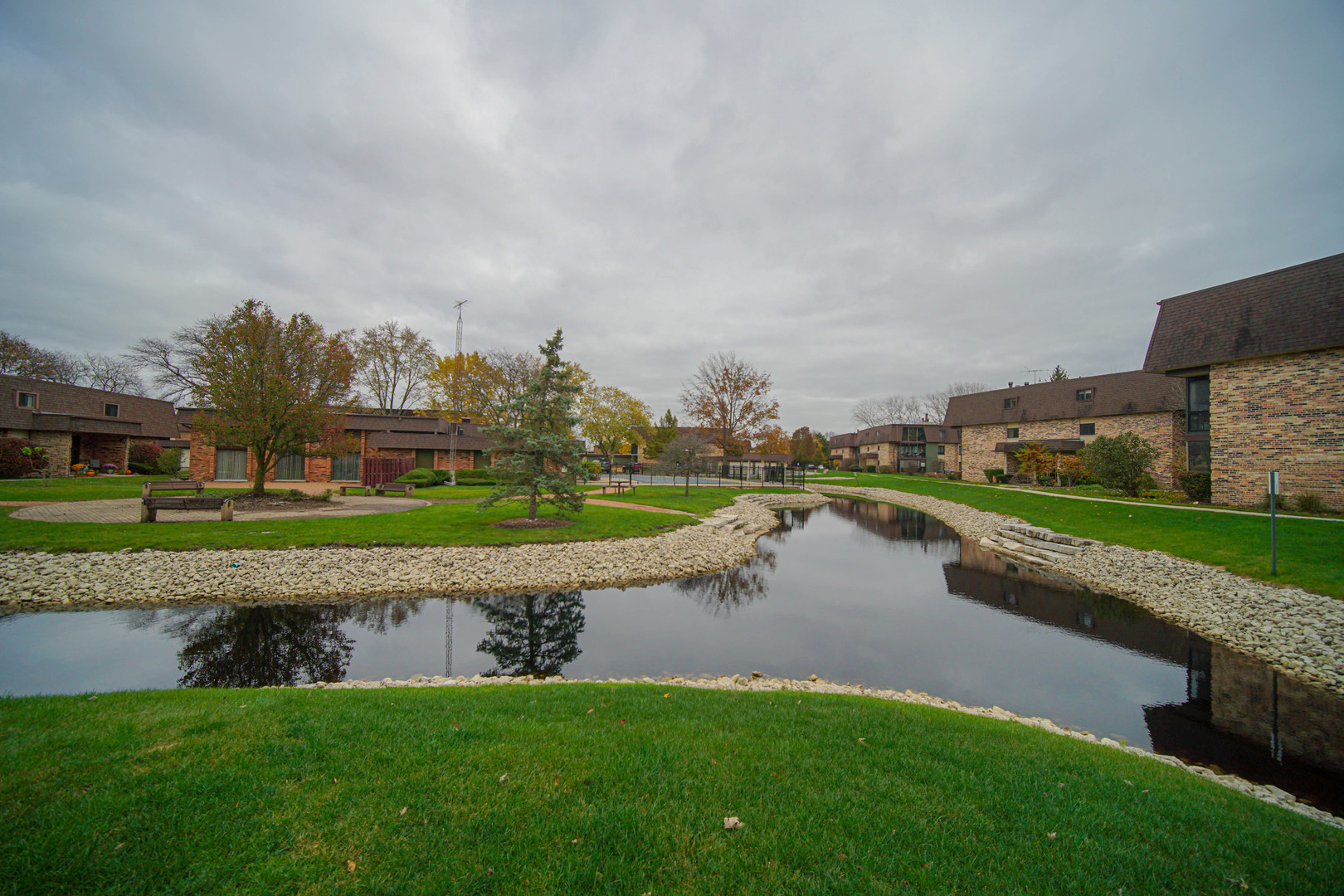 9184 S Road, Unit D Palos Hills, IL 60465 - Photo 9 of 22 Gallery Image 9