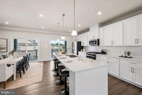 $549,900 | 10837 Beckenham Street, Middle River, MD 21220
