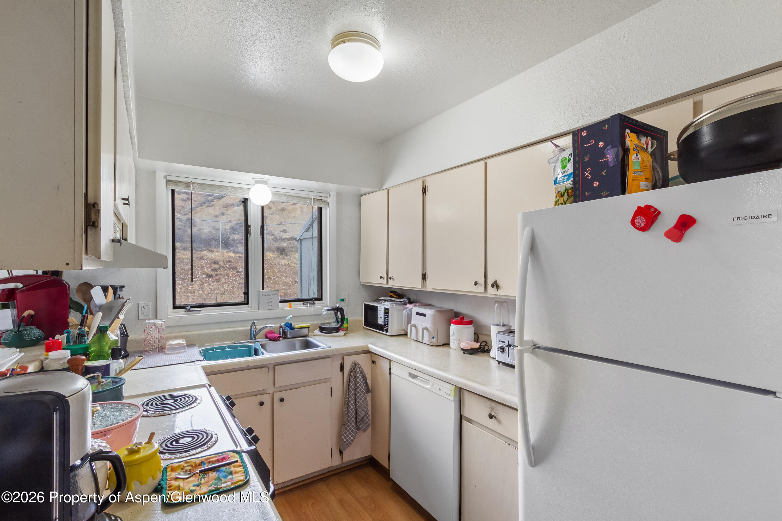 1165 Park Avenue Rifle, CO 81650 - Photo 6 of 22 IMG_3942