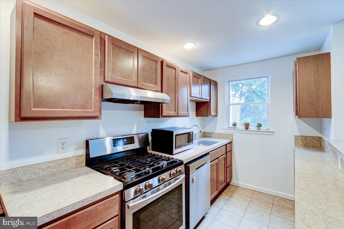 758 Old Riverside Road Brooklyn, MD 21225 - Photo 5 of 14