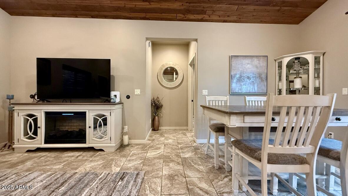 913 South Coronado Way Payson, AZ 85541 - Photo 13 of 52 a view of living room with furniture and a flat screen tv