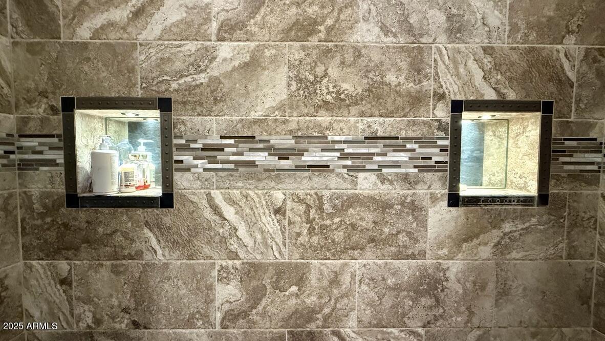 913 South Coronado Way Payson, AZ 85541 - Photo 23 of 52 a bathroom with a sink and a window