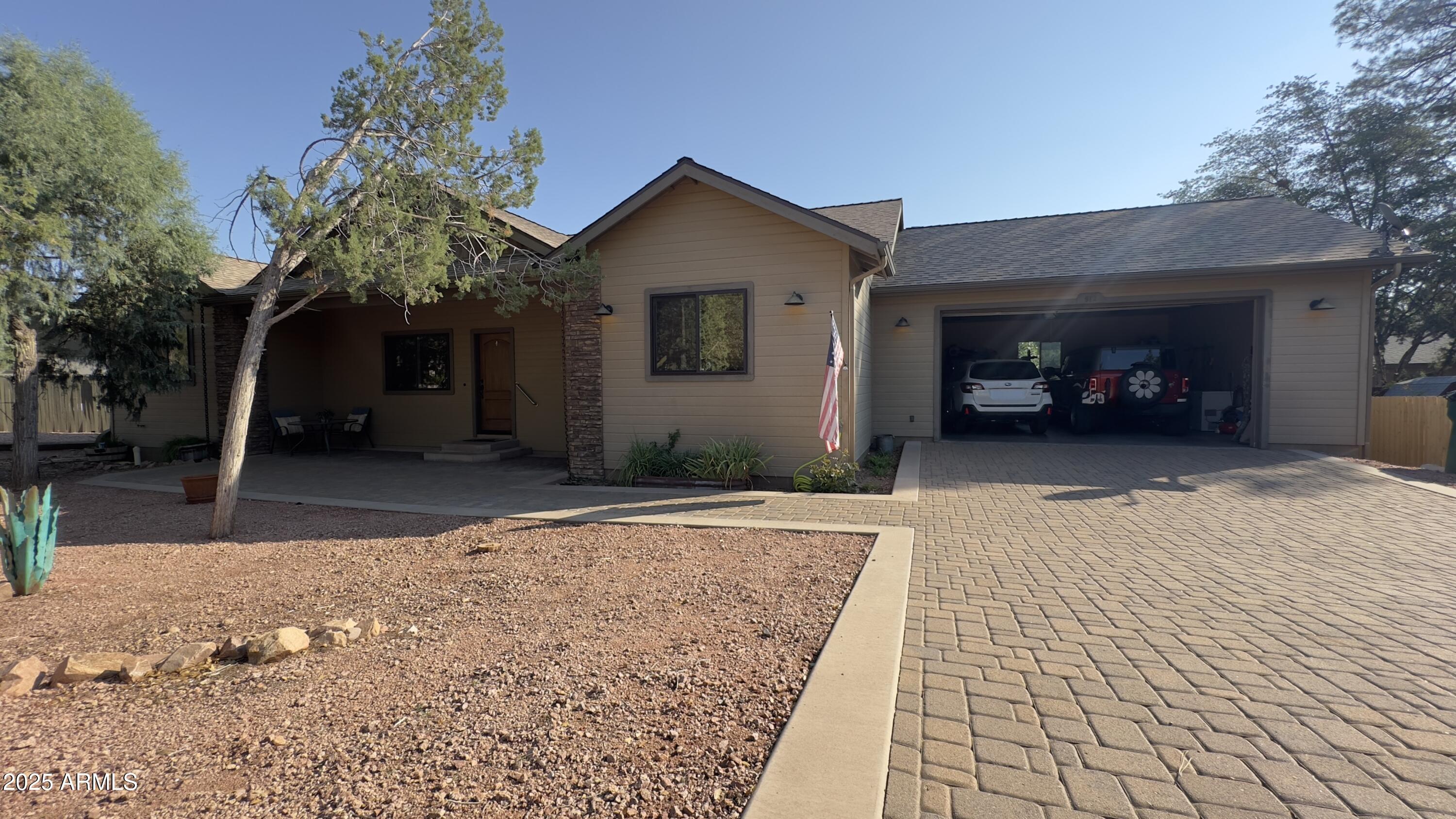 913 South Coronado Way Payson, AZ 85541 - Photo 37 of 52 a view of a house with a yard