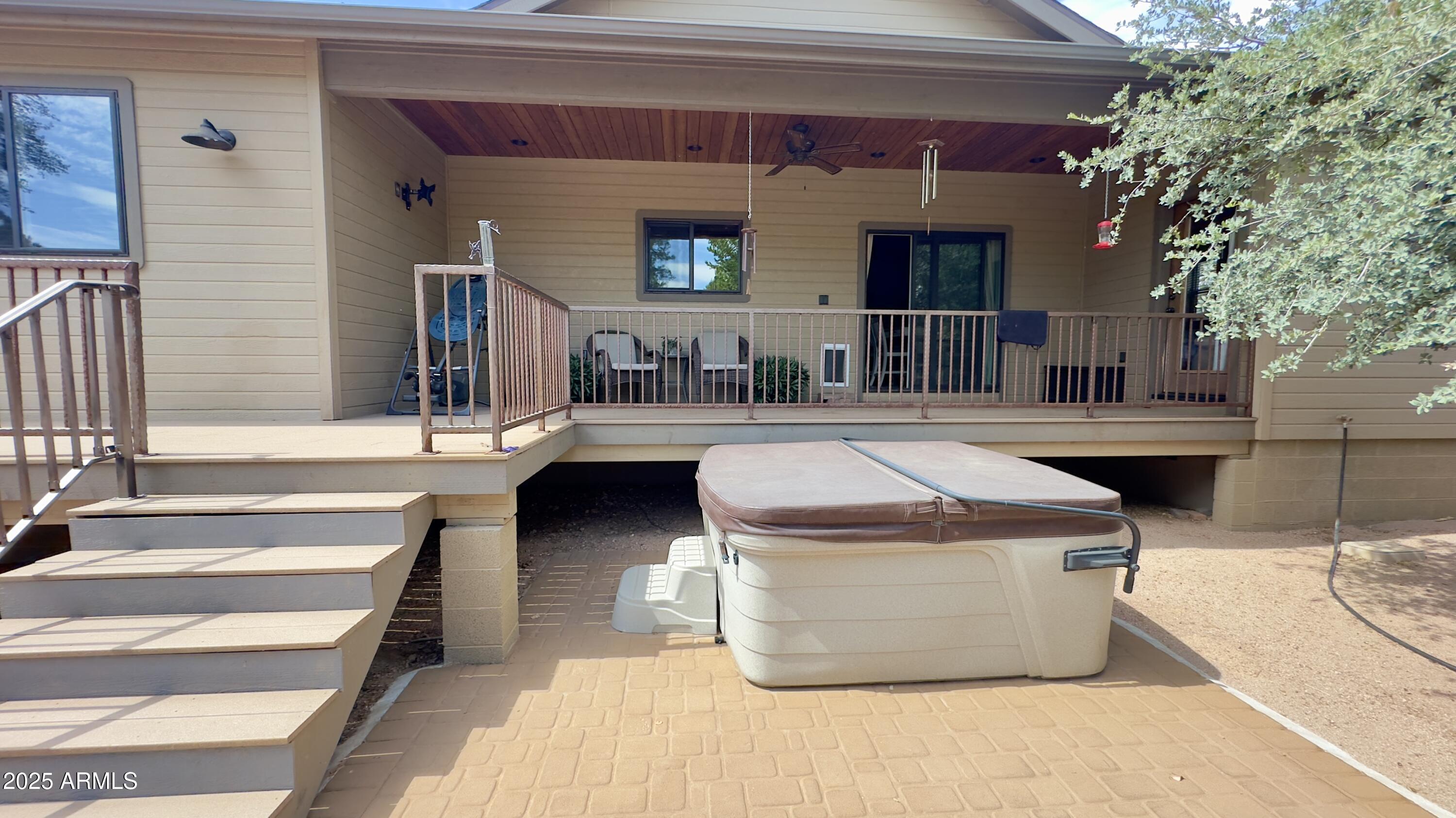 913 South Coronado Way Payson, AZ 85541 - Photo 43 of 52 a view of a house with a swimming pool
