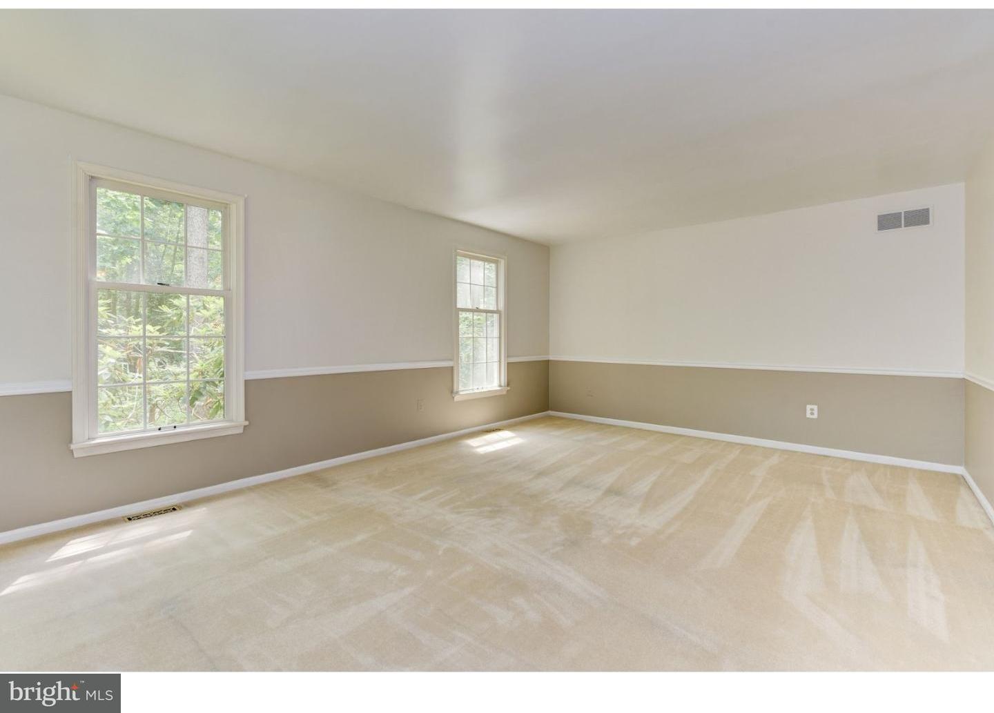 95 Flyatt Road Shamong, NJ 08088 - Photo 3 of 25