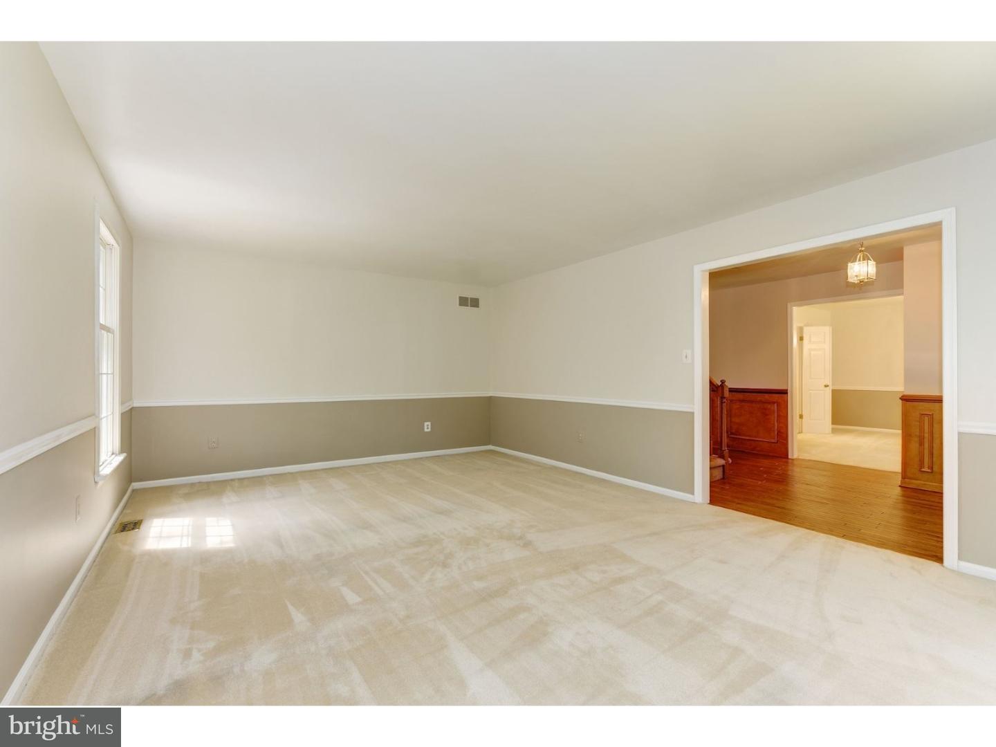 95 Flyatt Road Shamong, NJ 08088 - Photo 4 of 25