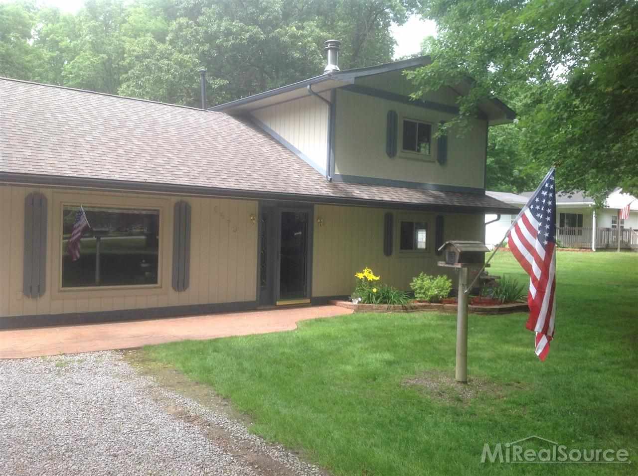 6670 Holland Road Algonac, MI 48001 - Photo 1 of 6 31199293.JPG