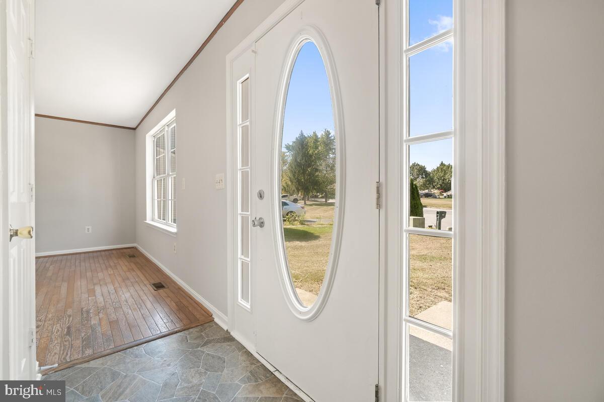 3246 Atlee Ridge Road New Windsor, MD 21776 - Photo 8 of 38