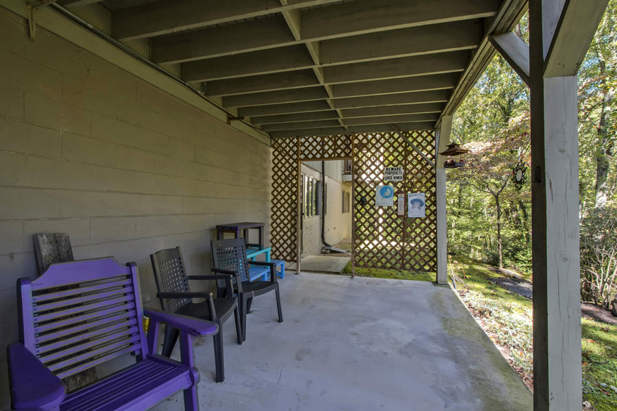 109 Willow Lane Oak Ridge, TN 37830 - Photo 38 of 40 38_WillowLane_109_Patio01