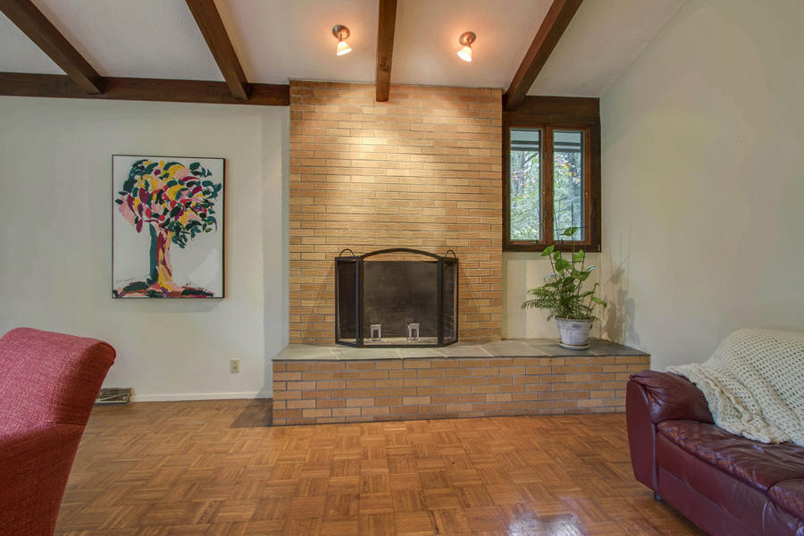 109 Willow Lane Oak Ridge, TN 37830 - Photo 7 of 40 07_WillowLane_109_FirePlace