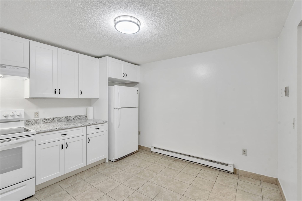 10 Wrentham Road, Unit 109 Worcester, MA 01602 - Photo 14 of 35 Gallery Image 14