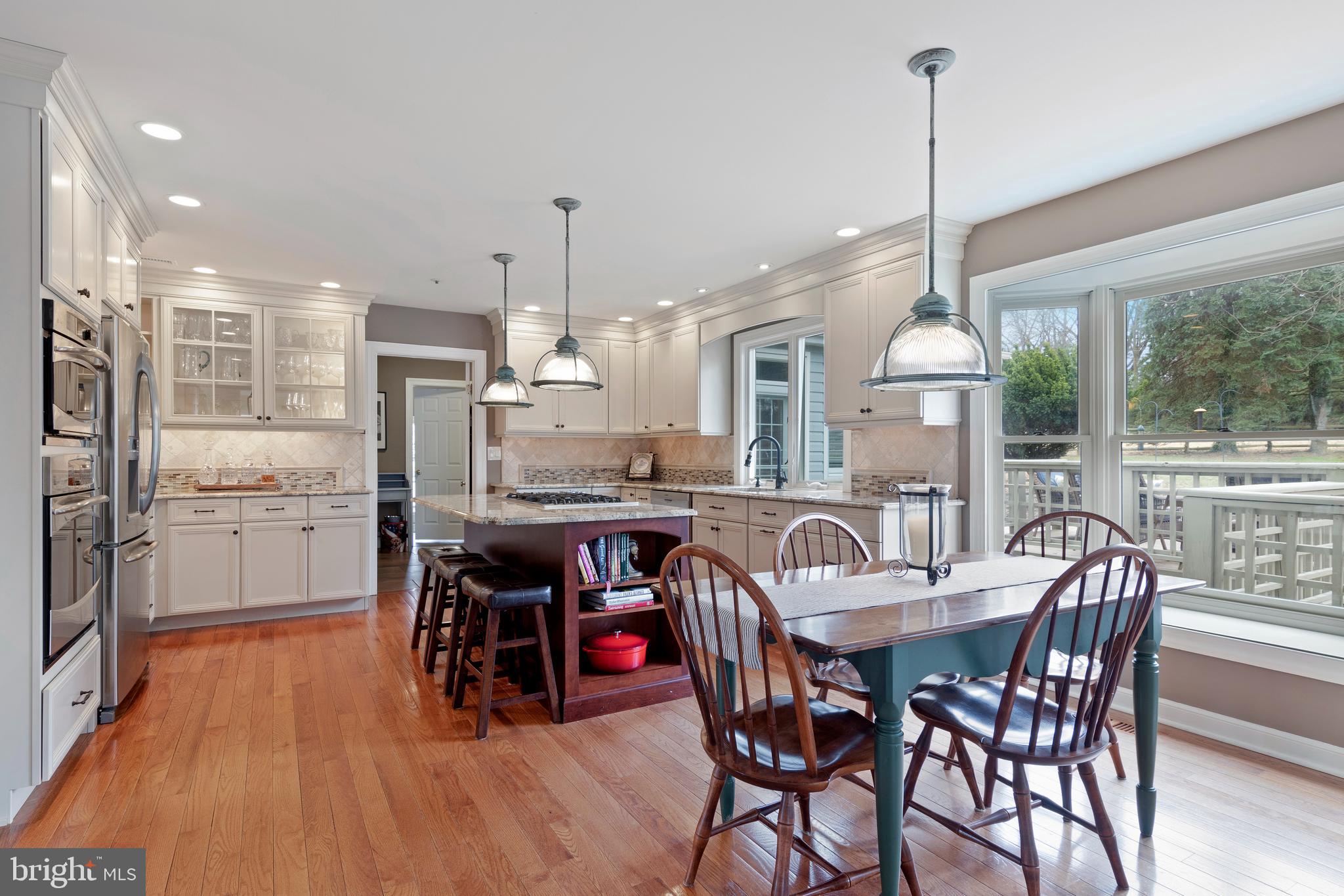 313 Sentry Lane Wayne, PA 19087 - Photo 11 of 34 Kitchen
