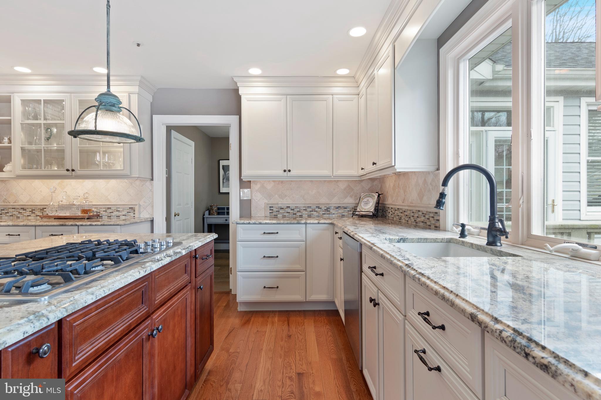 313 Sentry Lane Wayne, PA 19087 - Photo 15 of 34 Kitchen