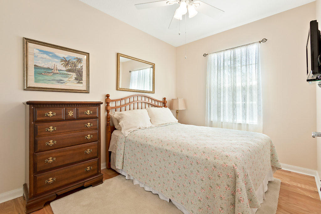 137 Radcliffe Court Jupiter, FL 33458 - Photo 13 of 22 014-137RadcliffeCourt-Jupiter-FL-small