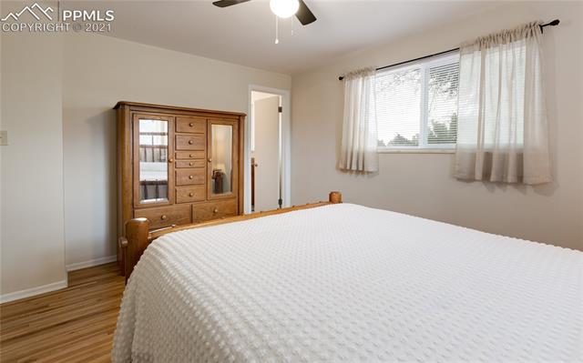 4515 Ridgeglen Road Colorado Springs, CO 80918 - Photo 21 of 26