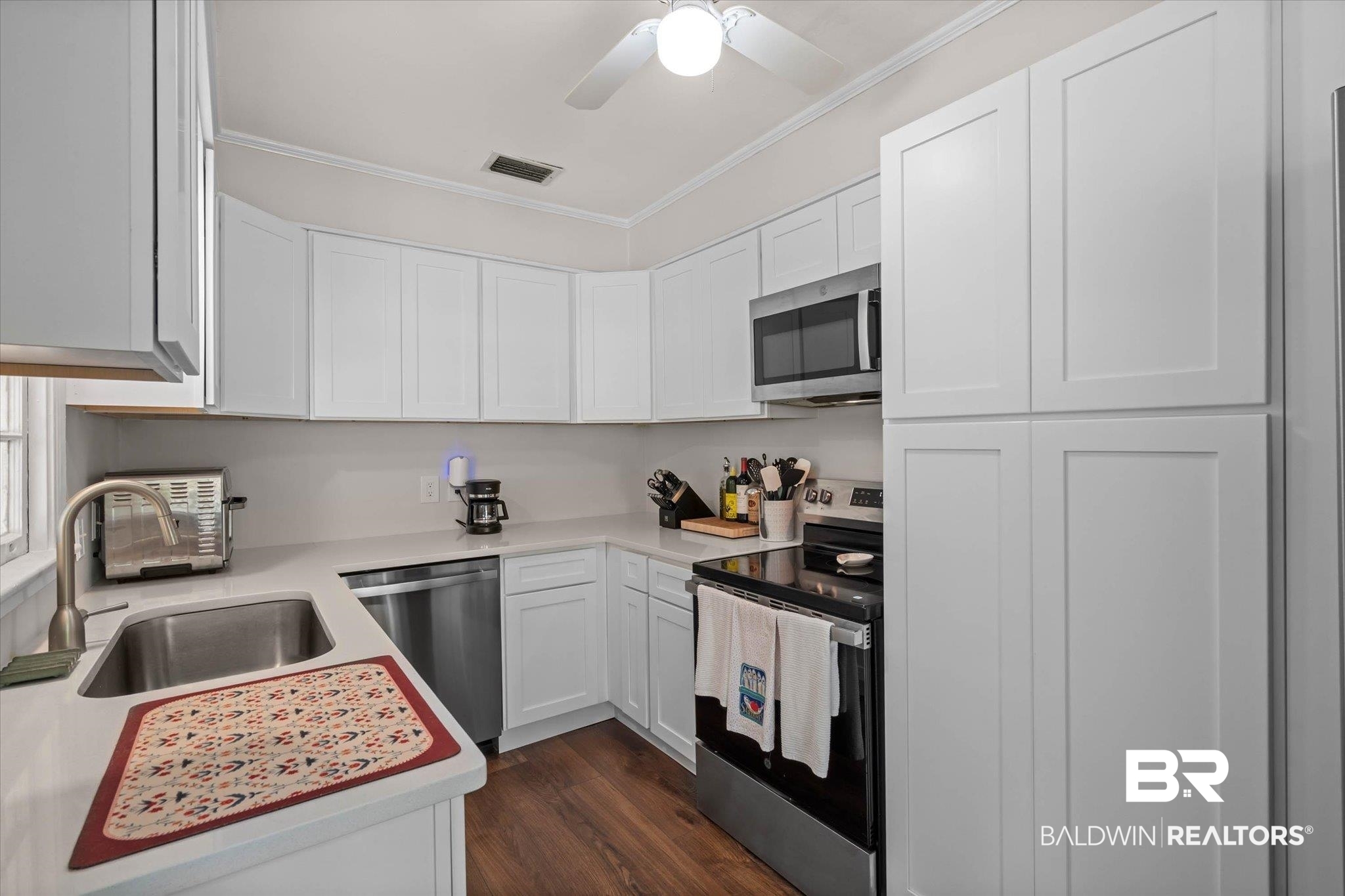 122 Florence Place Mobile, AL 36607 - Photo 8 of 22 Gallery Image 8