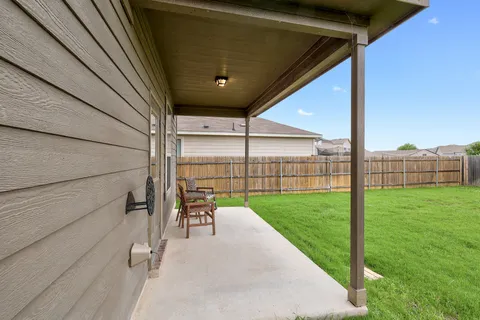 $265,000 | 317 Bedford Falls Lane, Jarrell, TX 76537