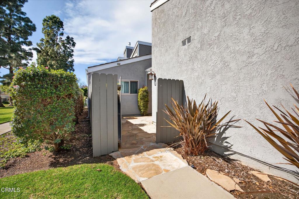 449 Reed Way Port Hueneme, CA 93041 - Photo 4 of 42 a view of a front door and porch