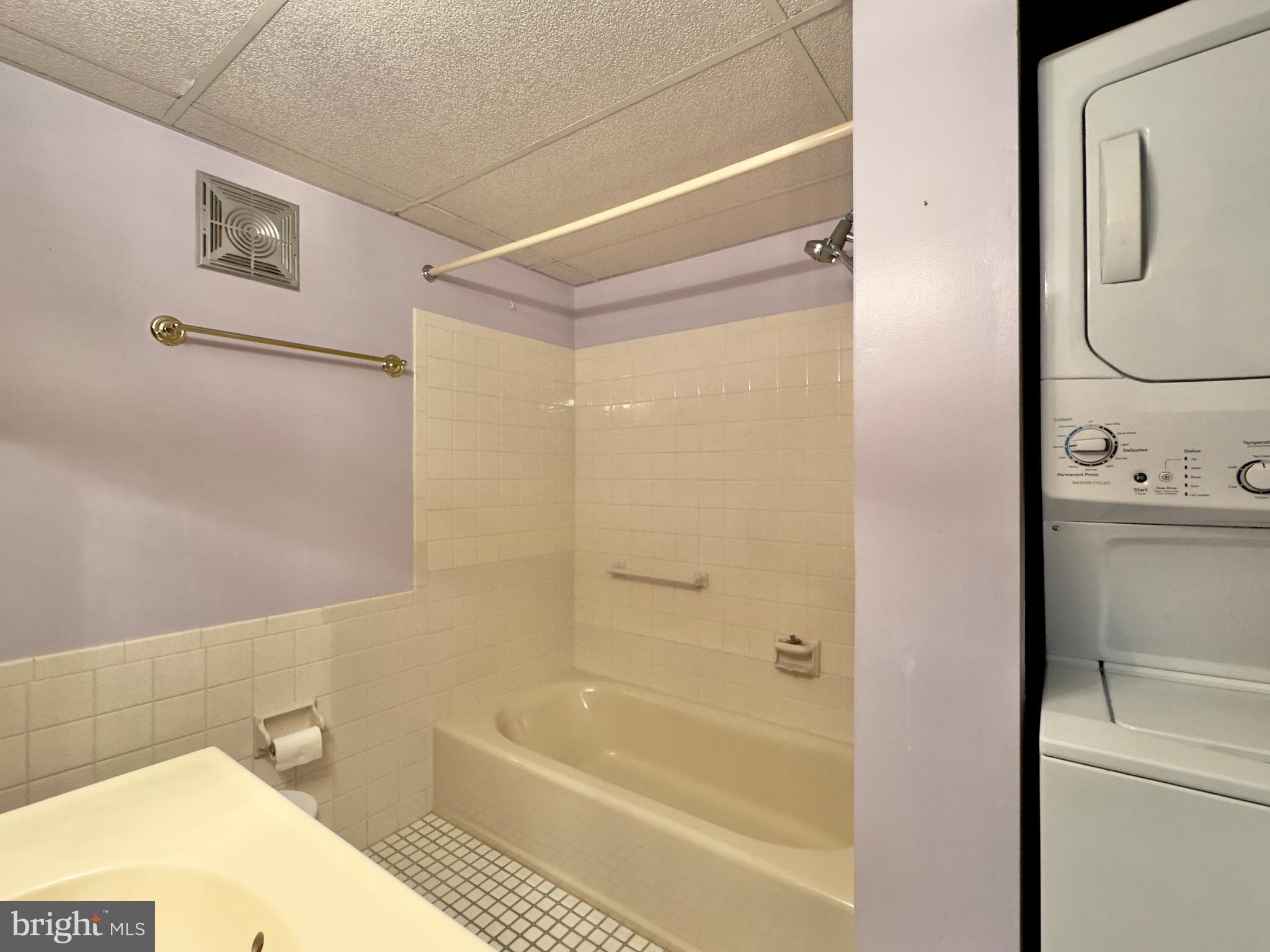 25 South Church Road, Unit 75 Maple Shade, NJ 08052 - Photo 27 of 30 Gallery Image 27