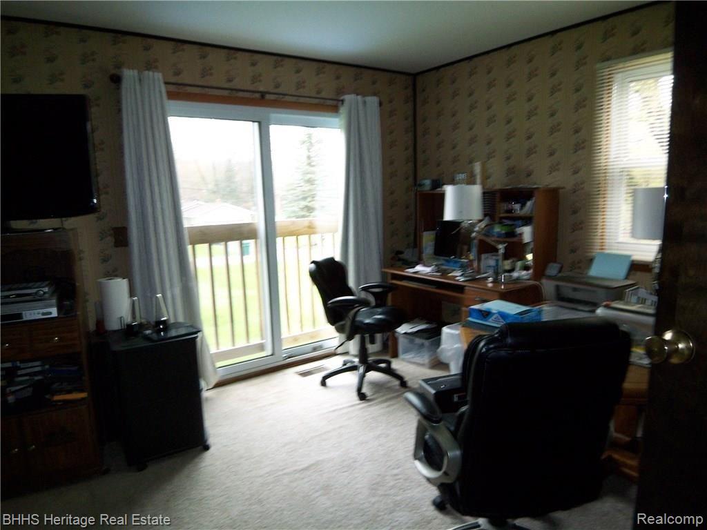 2130 East Highland Road Howell, MI 48843 - Photo 17 of 26