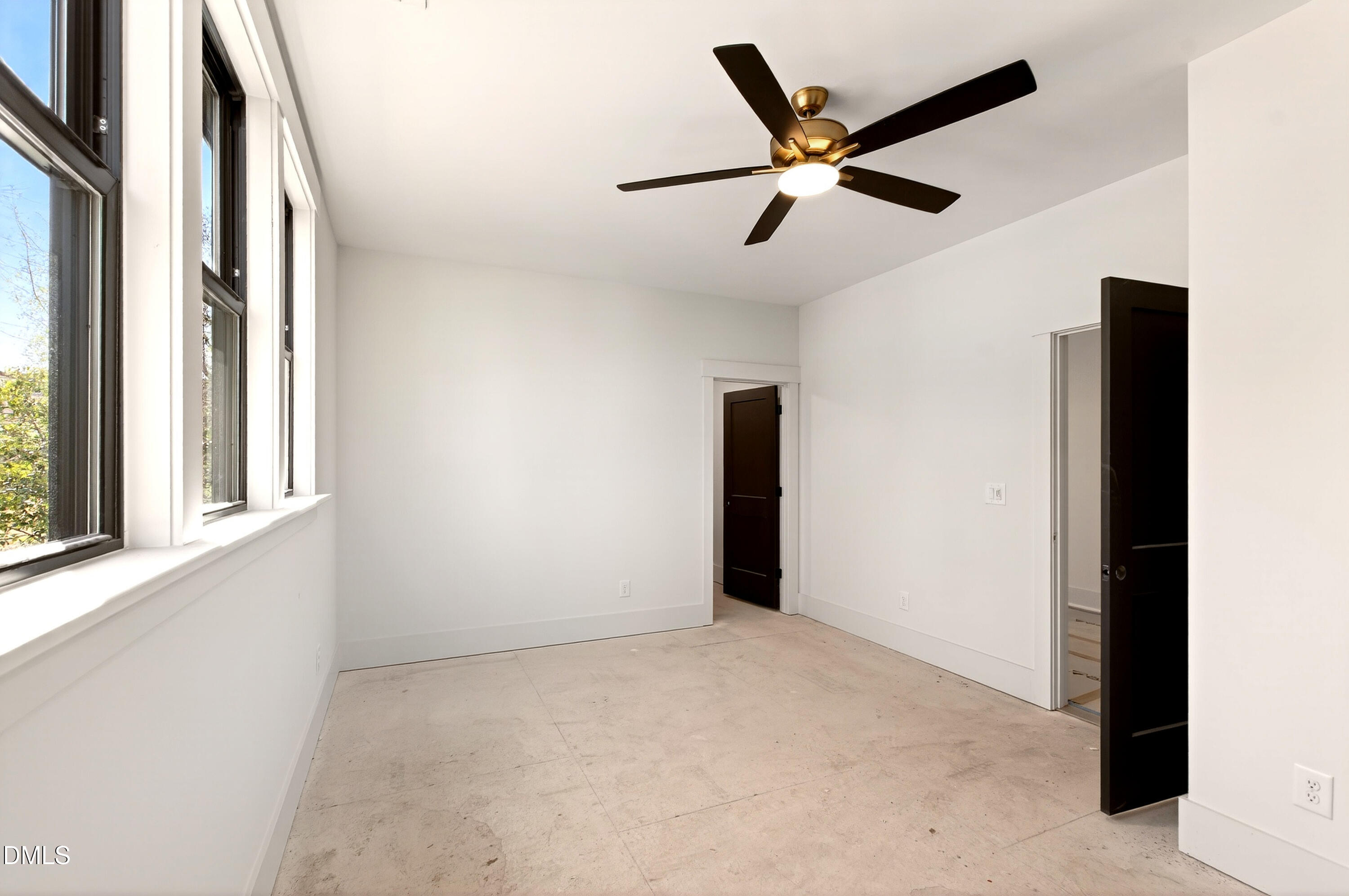 909 Oberlin Road Raleigh, NC 27605 - Photo 34 of 59 Oberlin (44)