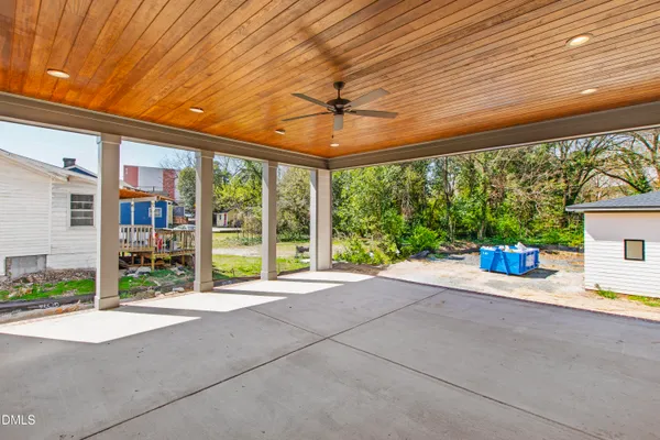 $1,800,000 | 909 Oberlin Road, Raleigh, NC 27605