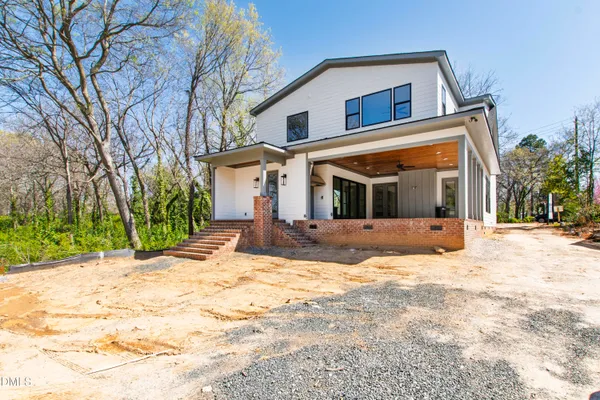 $1,800,000 | 909 Oberlin Road, Raleigh, NC 27605