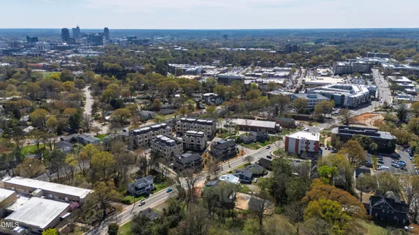 $1,800,000 | 909 Oberlin Road, Raleigh, NC 27605