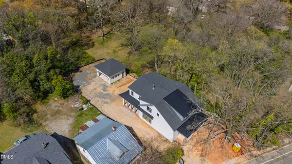 $1,800,000 | 909 Oberlin Road, Raleigh, NC 27605