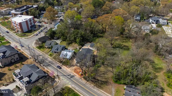 $1,800,000 | 909 Oberlin Road, Raleigh, NC 27605