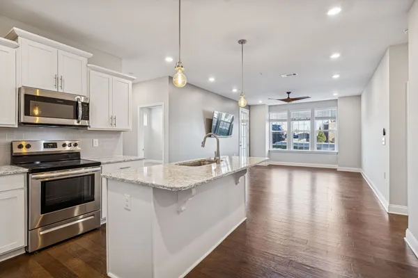 $415,000 | 1000 Vintage Green Lane, Unit 1104, Franklin, TN 37064