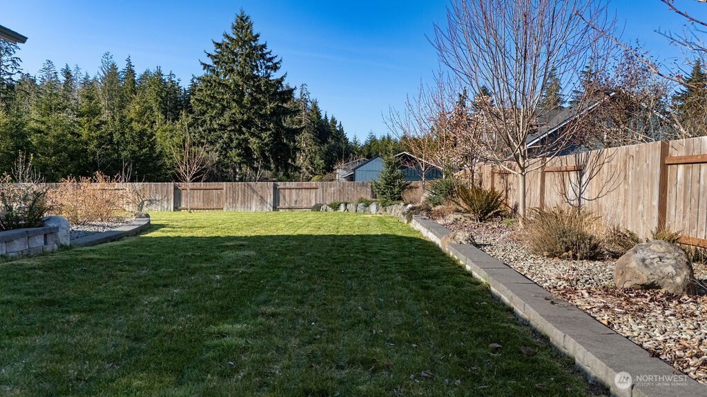 997 King Johns Way Forks, WA 98331 - Photo 35 of 39 a view of green field